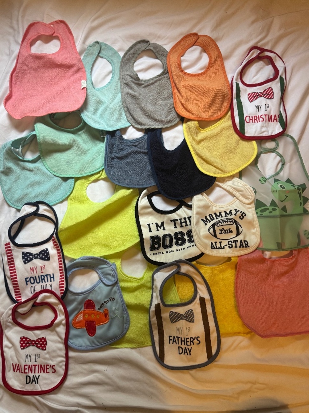 Bibs in Various Sizes/Colors (21-pk)